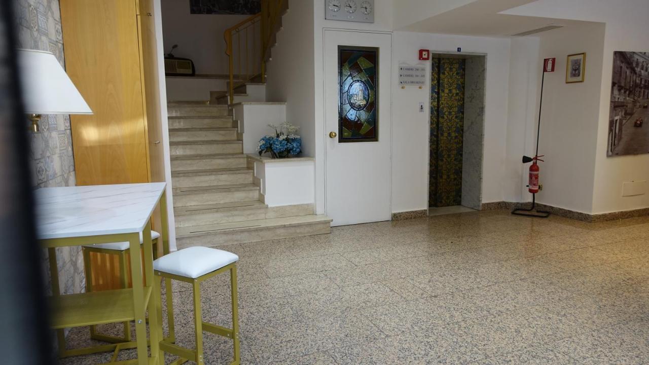 Hotel Bristol إينّا المظهر الخارجي الصورة